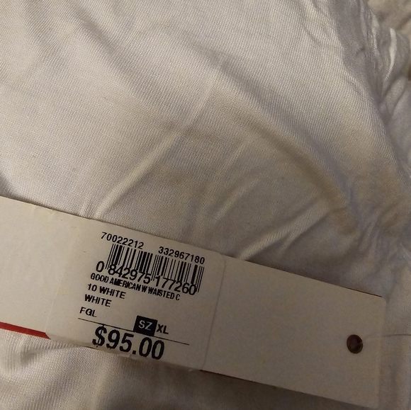 Good America Crop Top - Picture 2 of 3